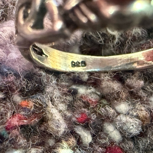 Vintage Sterling silver 925 claddaugh band Irish Celtic knot size 5 - Picture 7 of 7